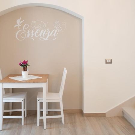 マッサフラ Essenza Bed & Breakfast エクステリア 写真