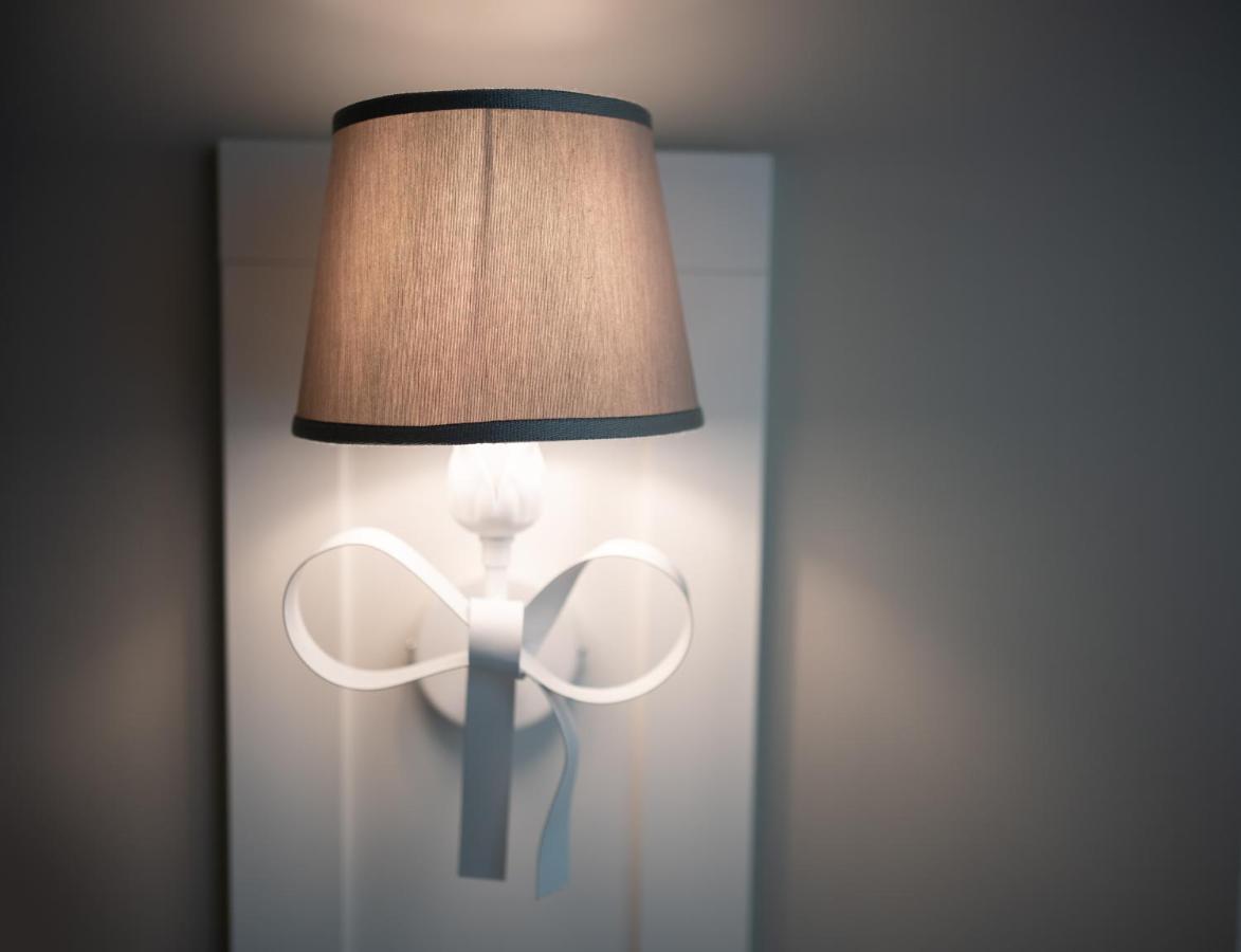 マッサフラ Essenza Bed & Breakfast エクステリア 写真