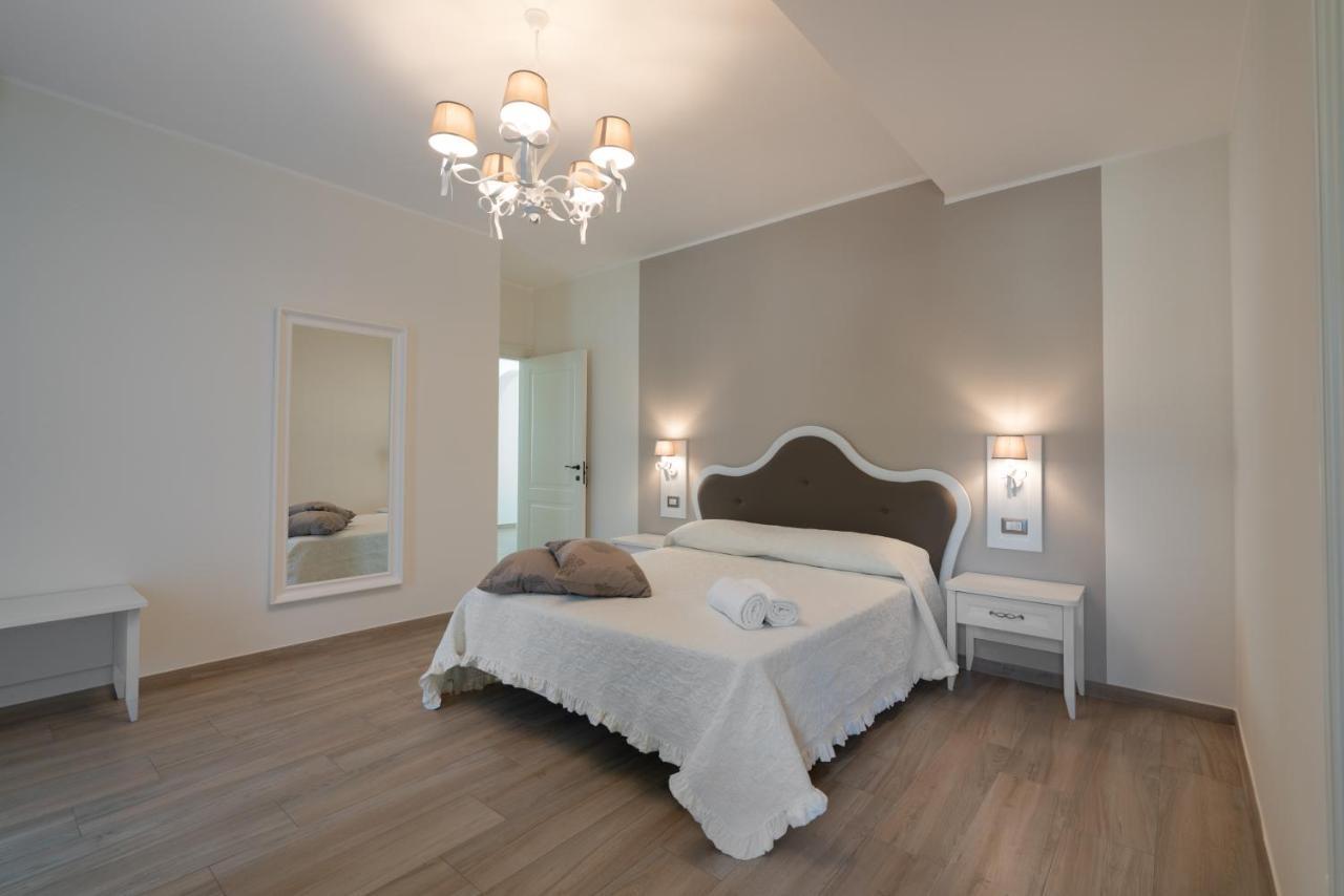 マッサフラ Essenza Bed & Breakfast エクステリア 写真