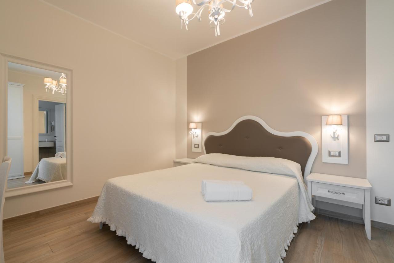 マッサフラ Essenza Bed & Breakfast エクステリア 写真